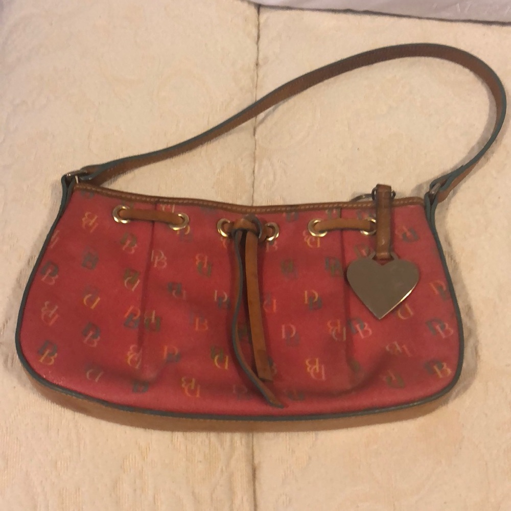 Dooney and Bourke small 👛 purse 👜💘